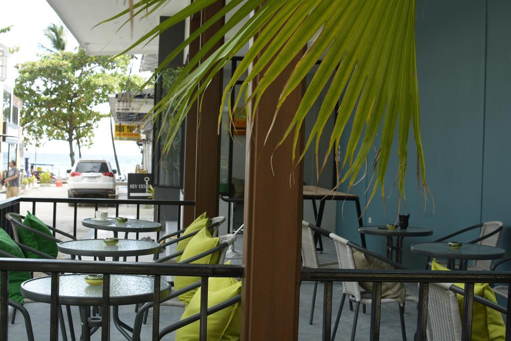 Хостел Irest Ao Nang Seafront Экстерьер фото
